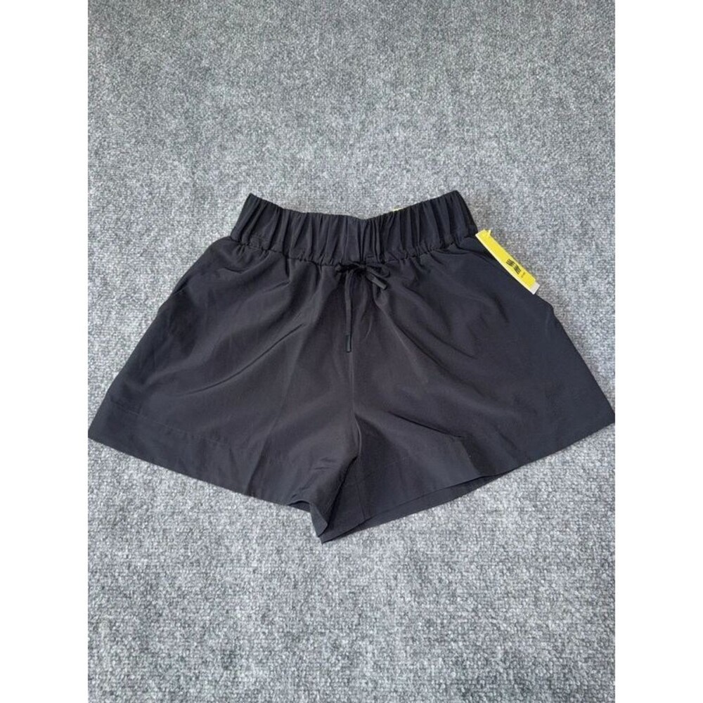 Womens Wide Leg High Rise Shorts